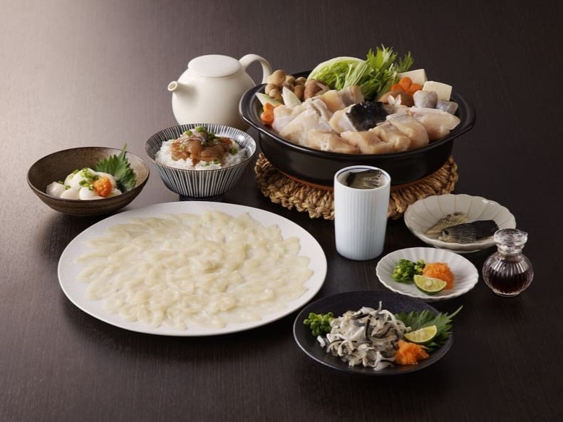 漁協直送！とらふぐ刺身とちり鍋セット3～4人前(白子,茶漬付)