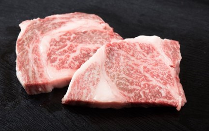 松浦食肉組合厳選A4ランク以上長崎和牛ロースステーキ200g×2枚(ステーキソース付き)