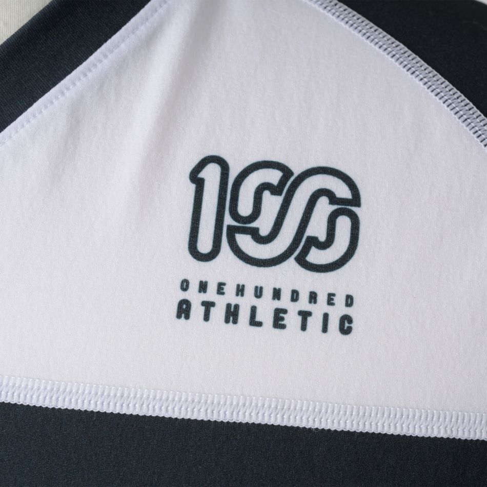 100A STRETCH DRY VNECK S/S RASH GUARD