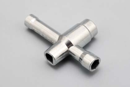 本日限定値下げ‼️ヨコモ/RP高精度切削チタンネジセット 未使用 25mm チタン製 ターンバックル(2本入) [ZC-TB25T] - スーパー