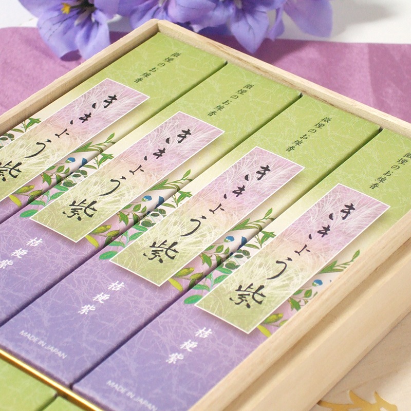 進物線香 ききょう紫8箱入 桐箱 微煙 松栄堂｜お仏壇のよねはら