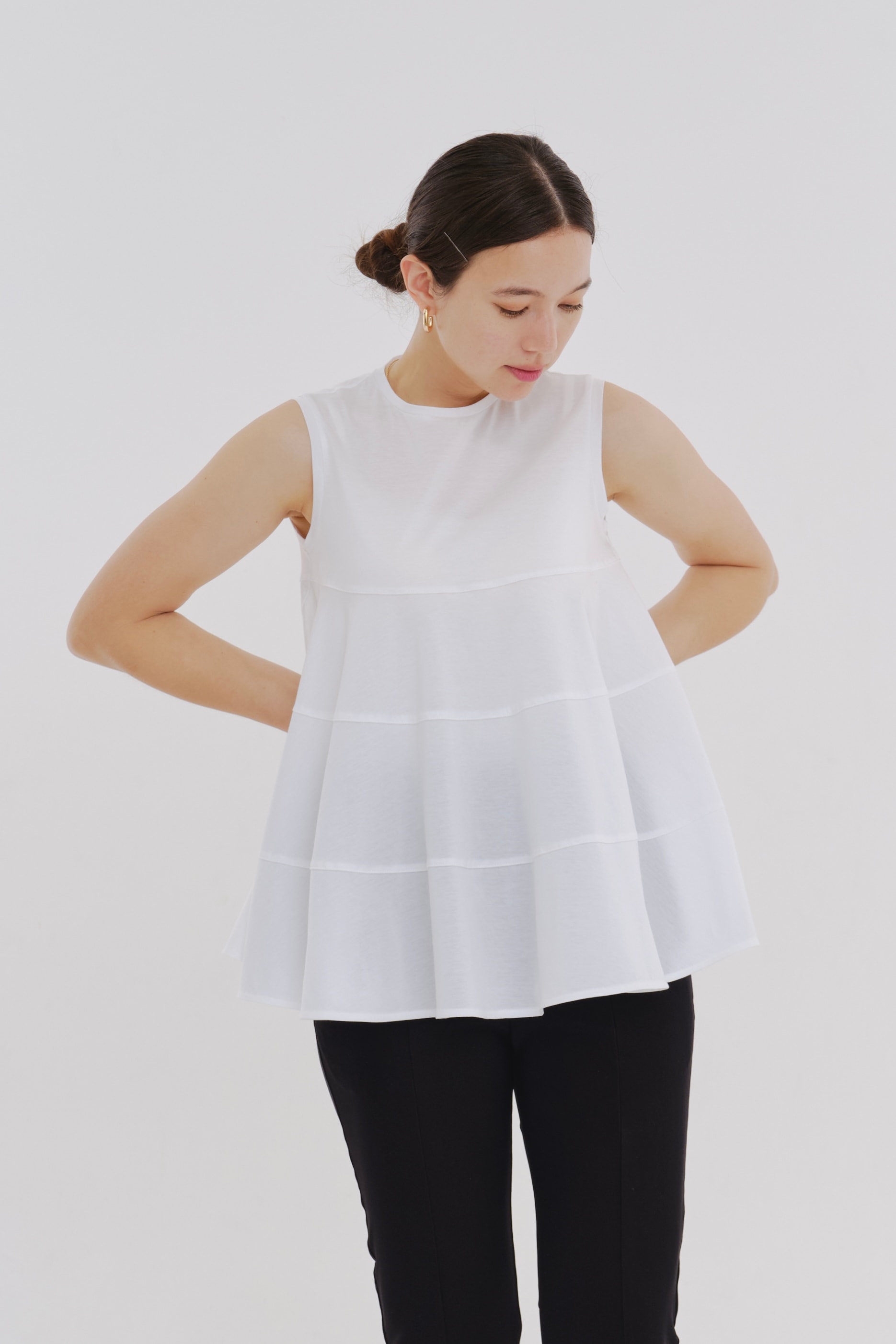美品 ヨリ yori ティアードコットンフリルカットソー 半袖 ノースリーブティアードカットソー | all item| yori