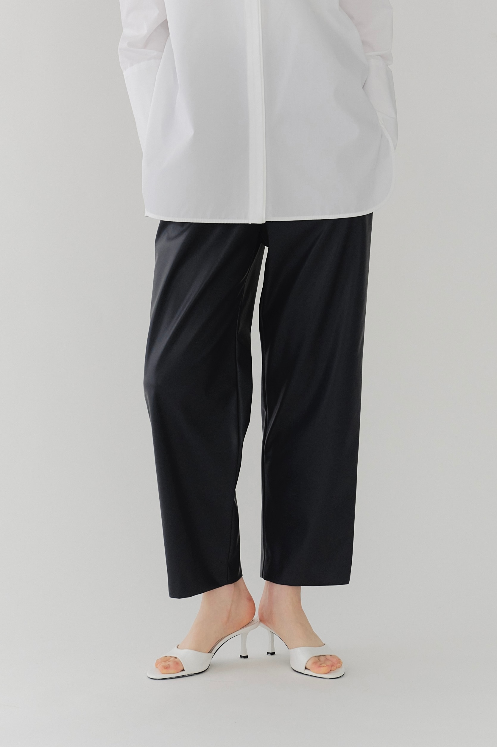 新品未着用！yori shirocon ワイドデニム　36 shirocon_bottom | yori