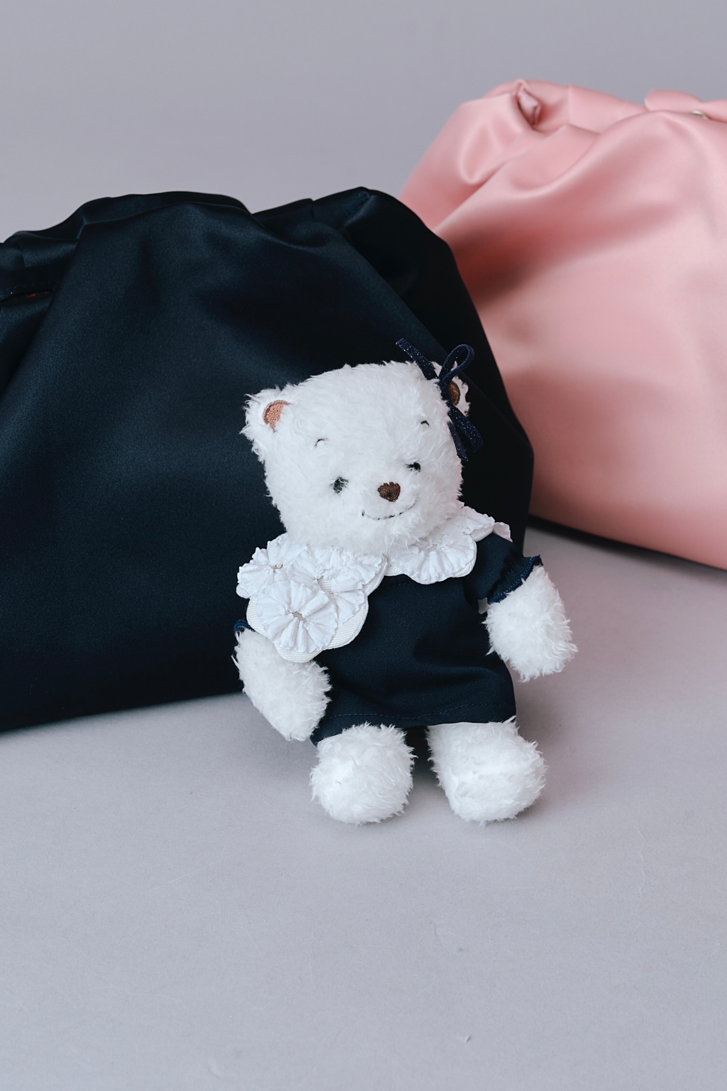 美品 大人気 YORI 襟付き スカラップ 半袖 ブラック 日本製 yori