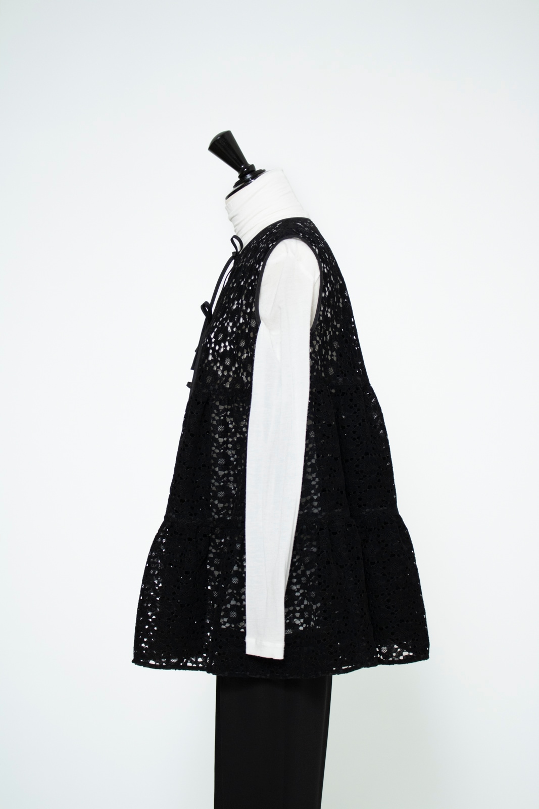 フロッキーレースティアードジレ