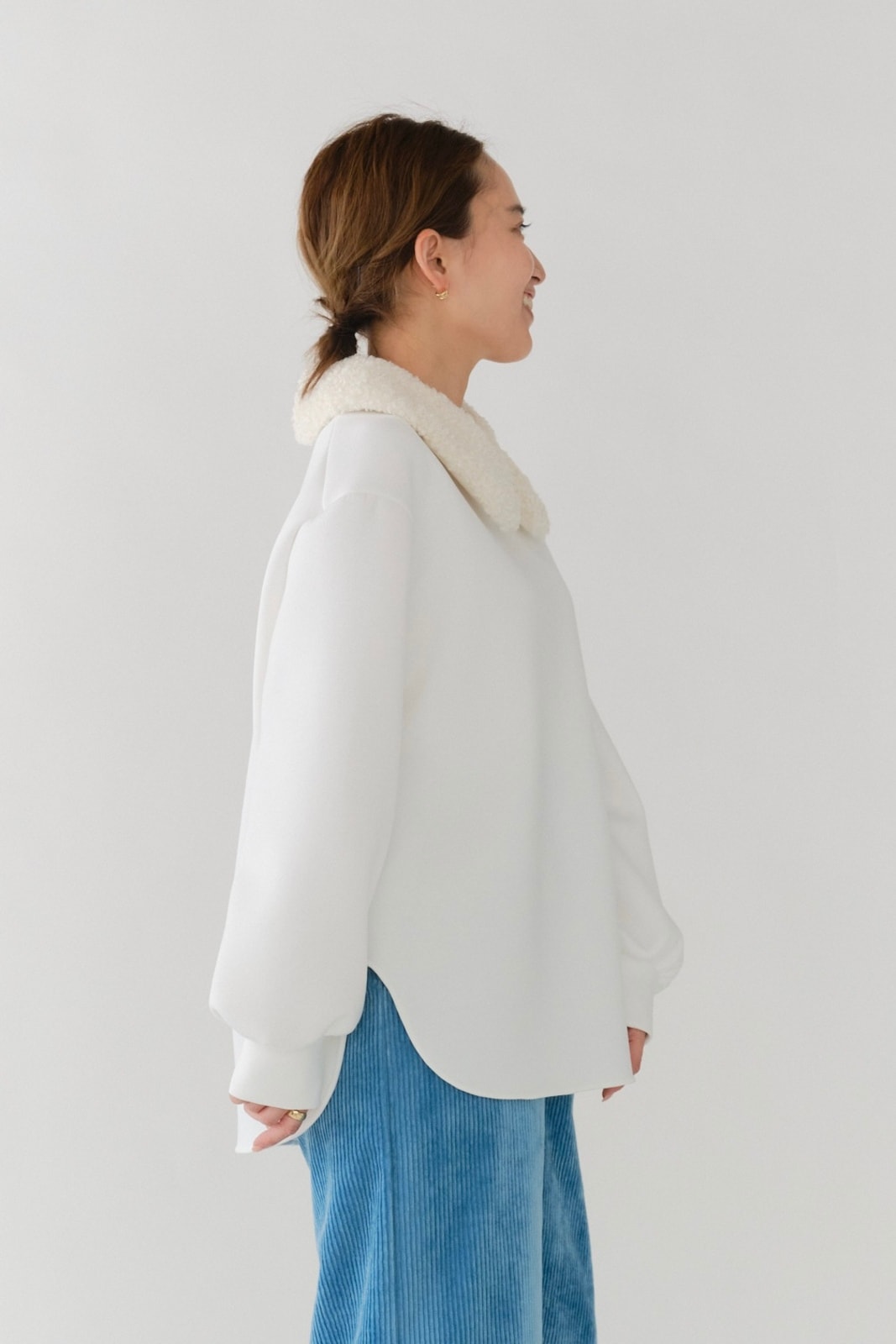 yori テディカラー プルオーバー ネイビー 新品　ニット　ブラウス yori テディカラー プルオーバー ネイビー 新品 ニット ブラウス