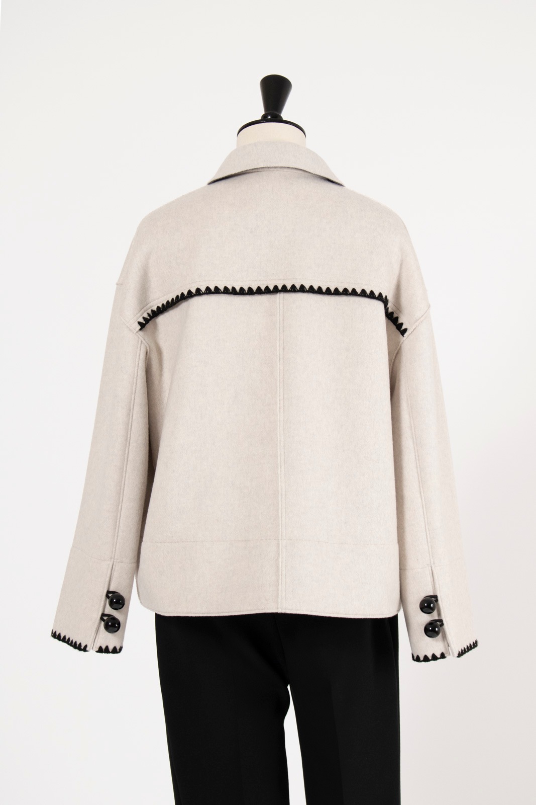 ハマグリウールショートコート【2025AW】