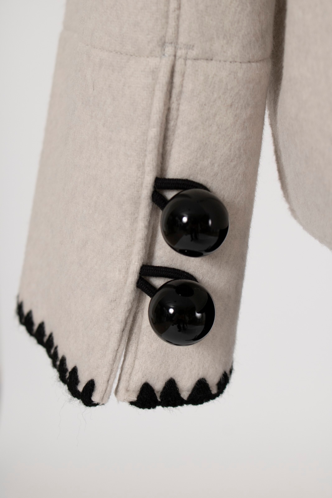 ハマグリウールショートコート【2025AW】