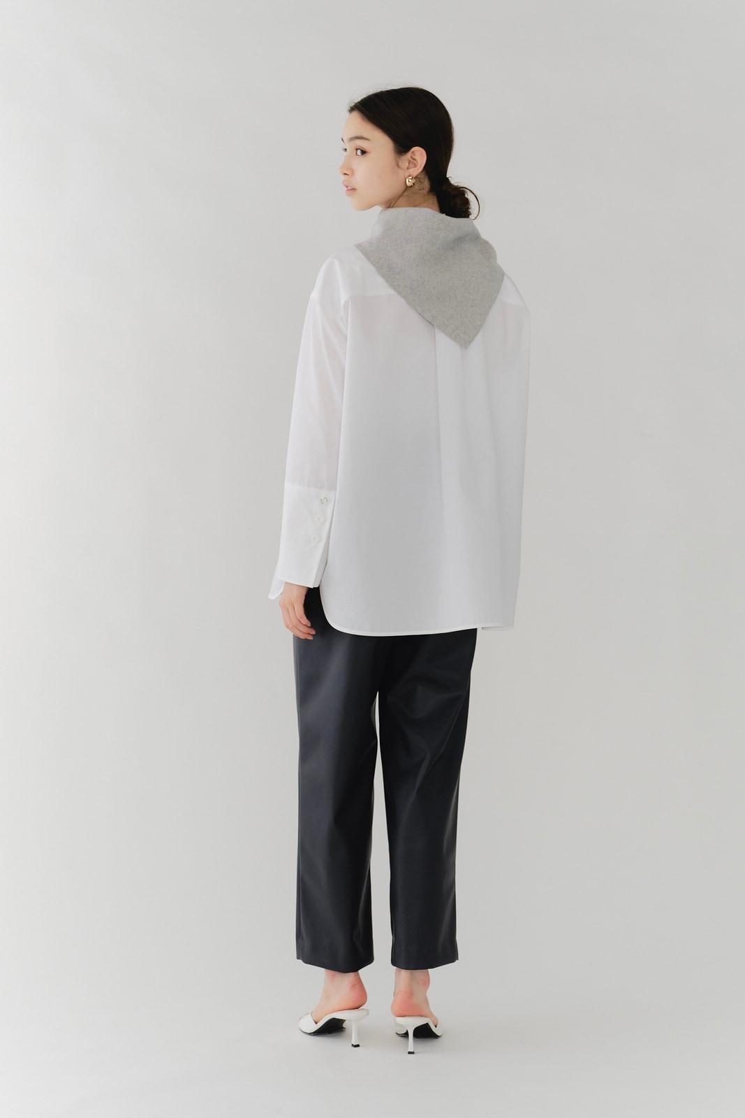 shirocon ループスカーフブラウス【2025AW】 | 2025 AW Collection| yori