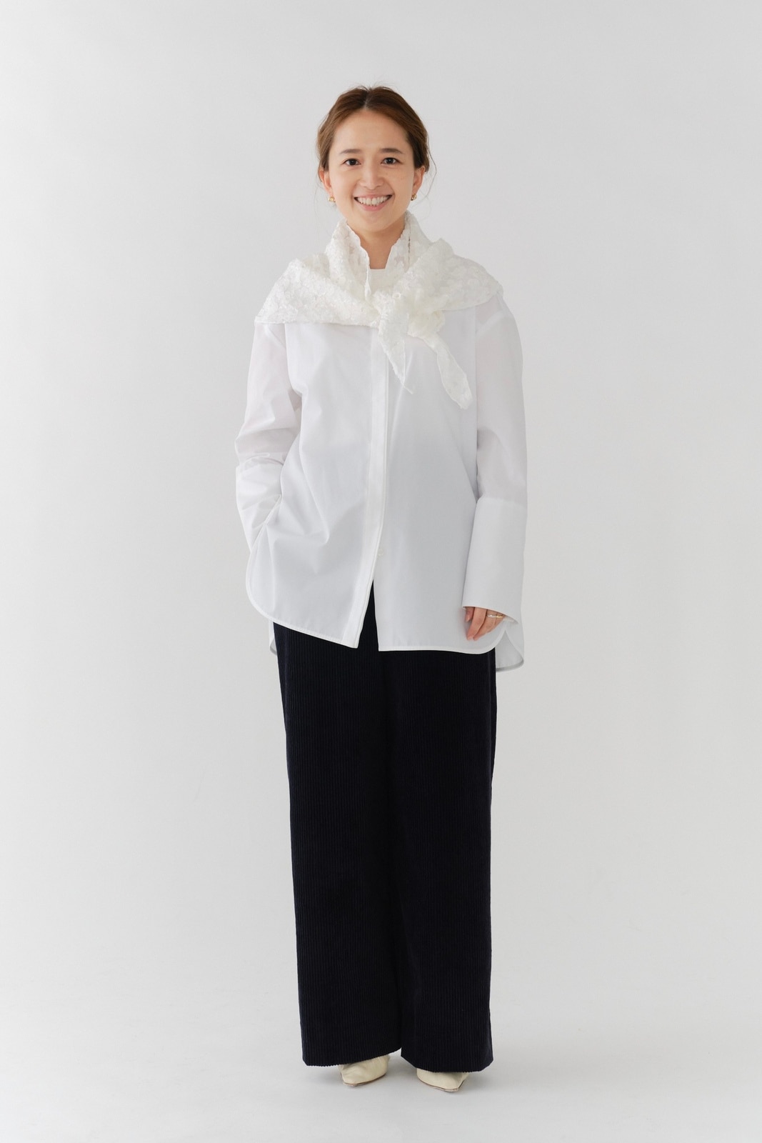 □ 47154★年 定価3.6万 25AW ヨリ ループスカーフブラウス shirocon ループスカーフブラウス【2025AW】 | 2025 AW Collection| yori