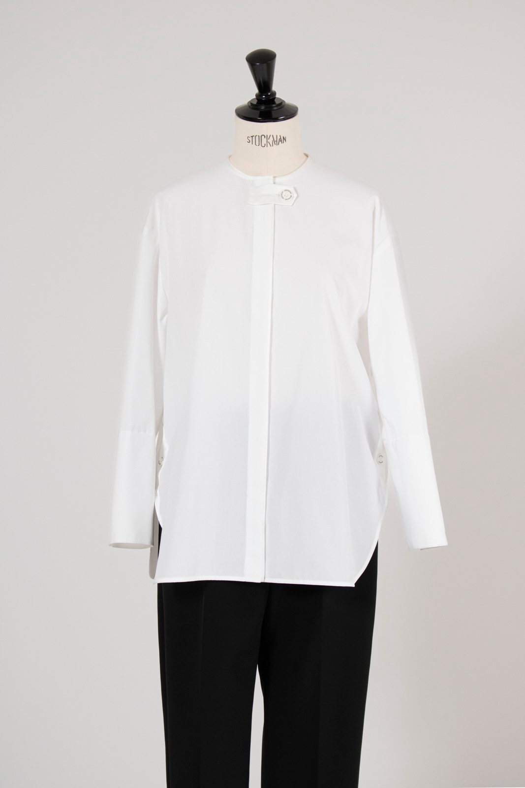 【最終価格】yori shirocon ループスカーフブラウス shirocon ループスカーフブラウス【2025AW】 | 2025 AW Collection| yori