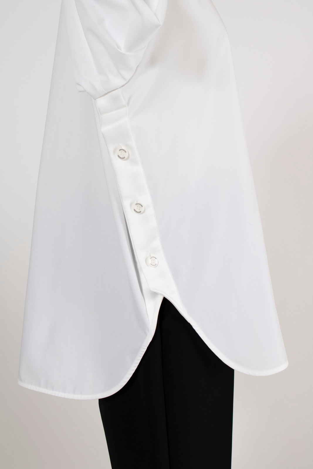 shirocon ループスカーフブラウス【2025AW】