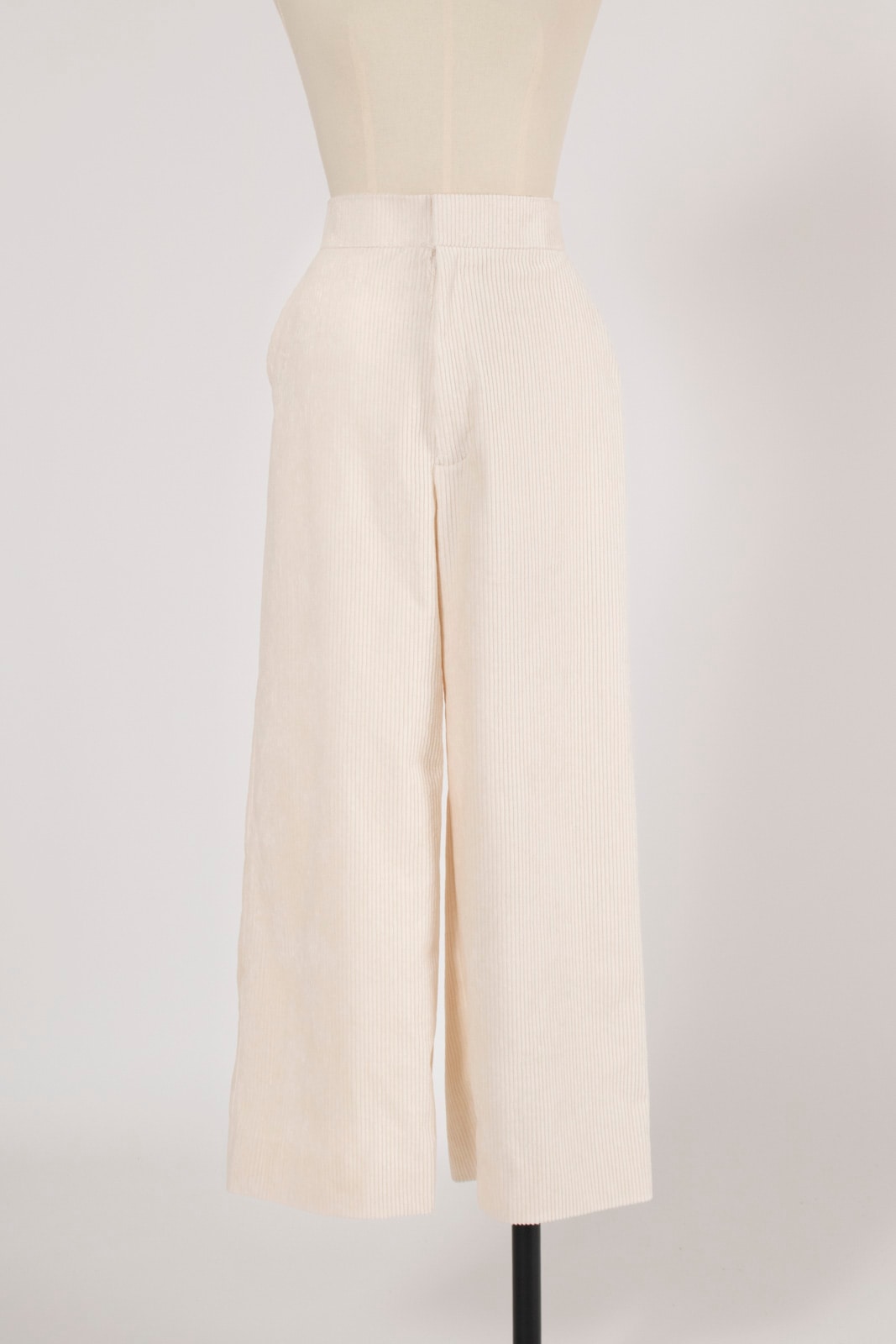 yori チャンキーコーデュロイパンツ　ホワイト　　34 shirocon チャンキーコーデュロイパンツ【2025AW】 | 2025 AW