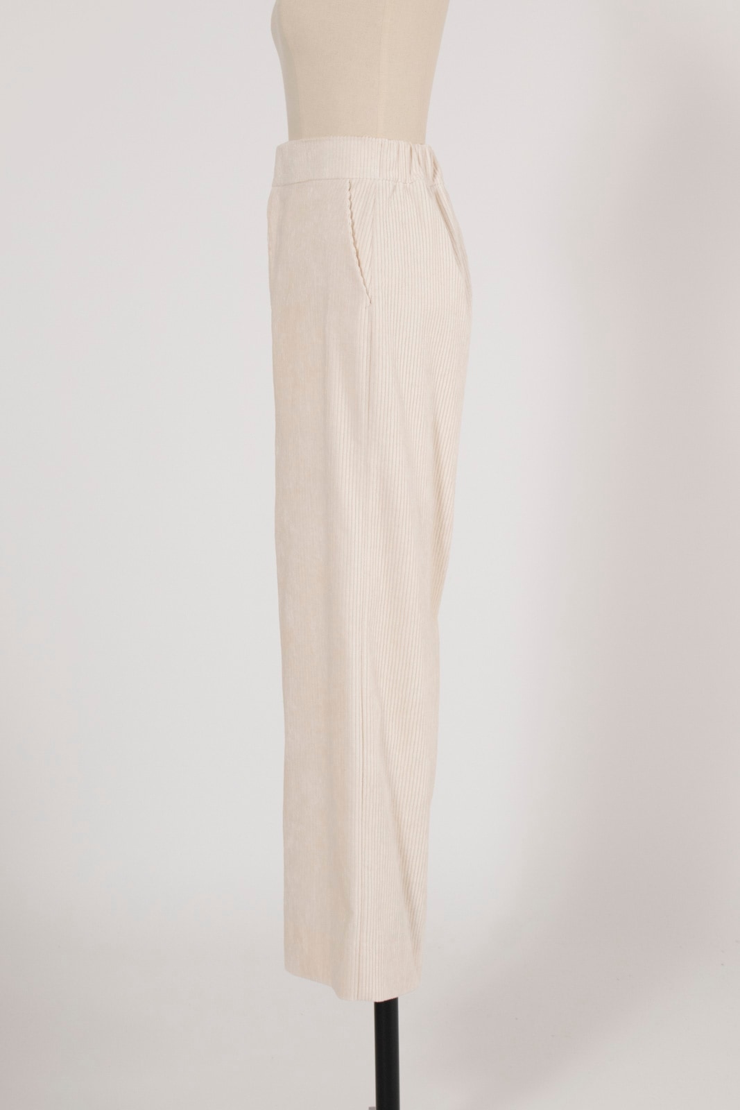 shirocon チャンキーコーデュロイパンツ【2025AW】 | 2025 AW