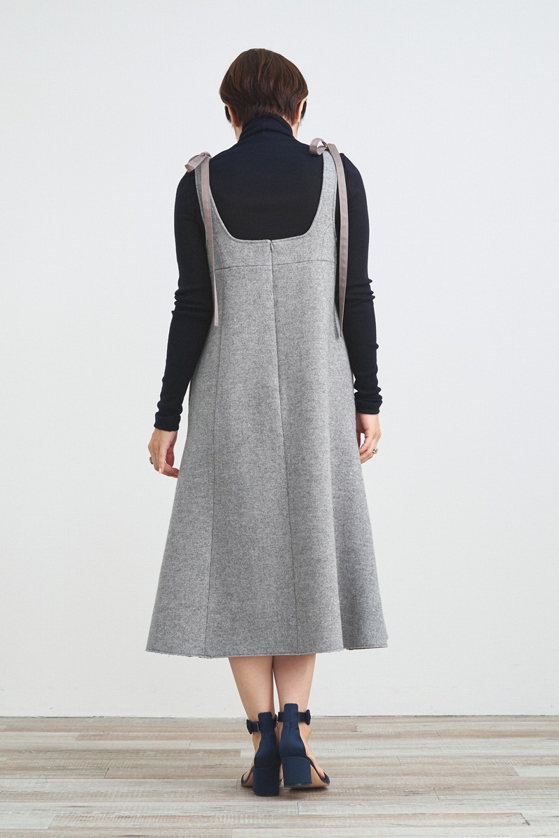 週間ランキング１位獲得 Loewe 21新作 ウール クレープ パフスリーブ ドレス 安心の日本製