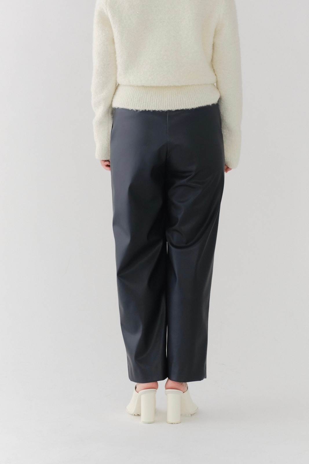 shirocon ロイヤルレザーパンツ【2025AW】 | 2025 AW Collection| yori