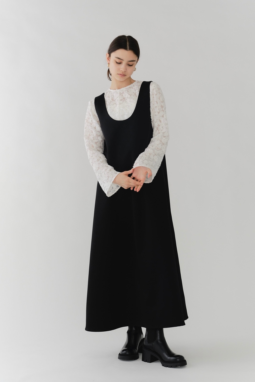 shirocon チャンキーサテンドレス【2025AW】 | 2025 AW