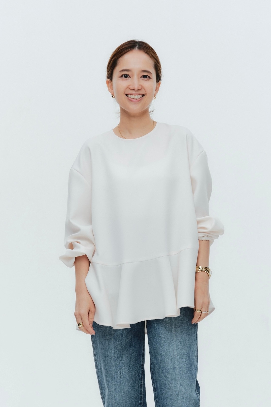 パウダリーヘムフレアブラウス | all item| yori