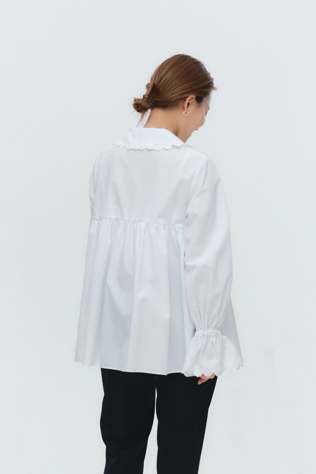 1月下旬発送予定 スカラップトリムブラウス【2026SP】 | 2026SP