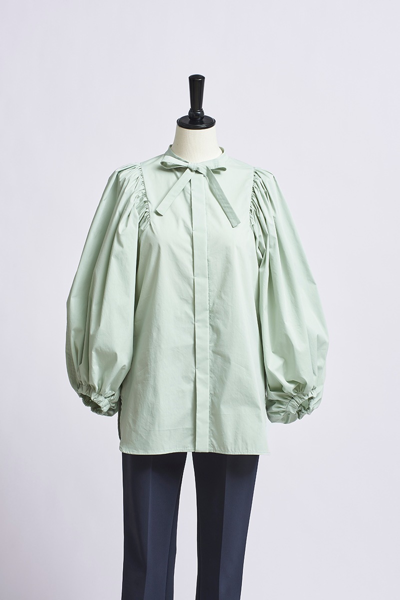 リボンパフスリーブブラウス | 2021 AW Collection | yori 安い初売 yori リボンパフスリーブブラウス ヨリ シャツ/ブラウス(七分/長袖)