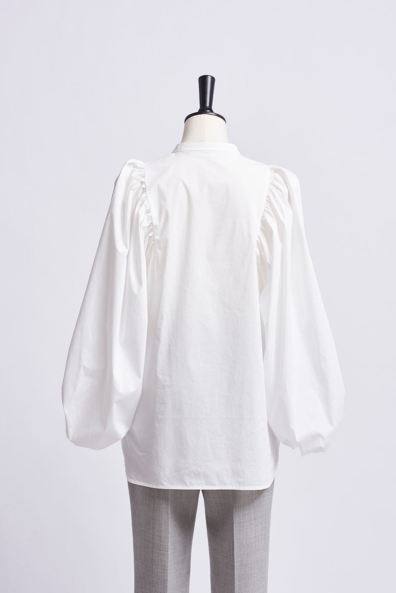 リボンパフスリーブブラウス | 2021 AW Collection | yori 安い初売 yori リボンパフスリーブブラウス ヨリ シャツ/ブラウス(七分/長袖)