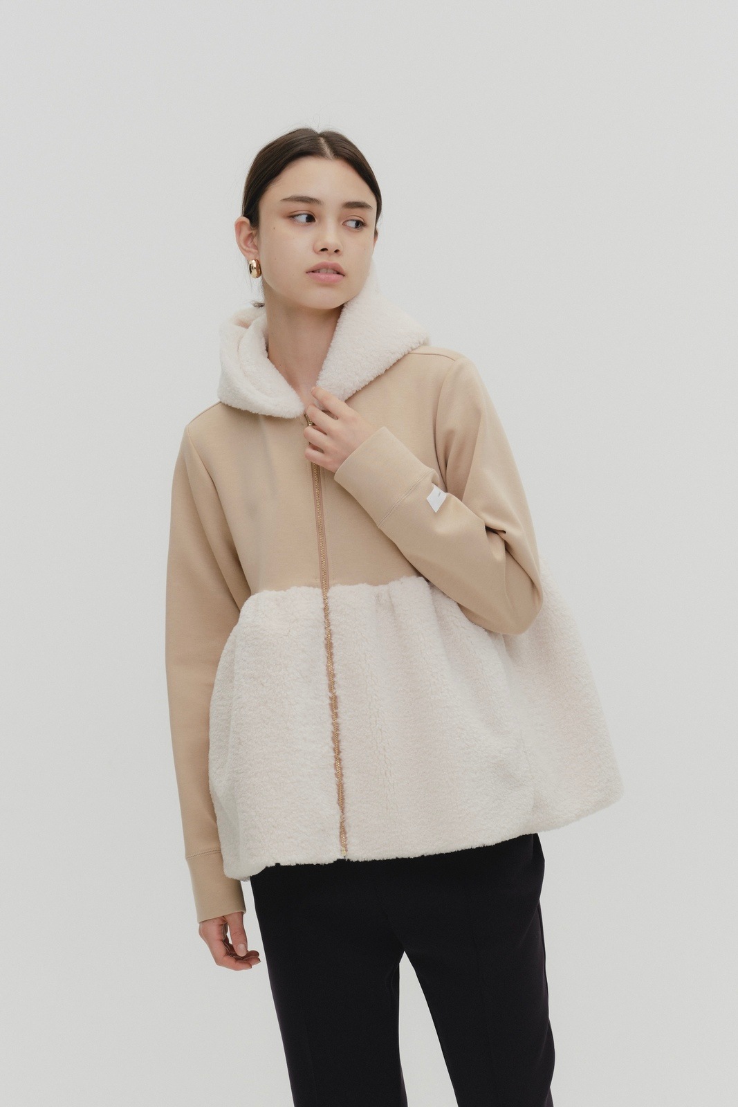 新品未使用　yori もこもこボアカットソーパーカー　アウター　パーカー もこもこボアカットソーパーカー | all item| yori