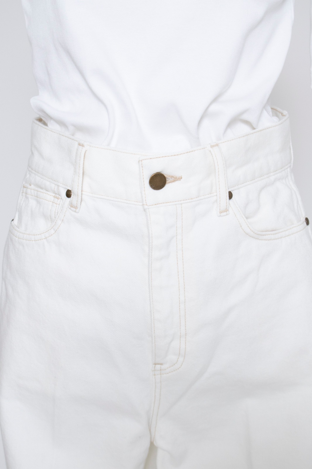 2月下旬発送予定 Audreyテーパードホワイトデニム【2026SP】 | 2026SP