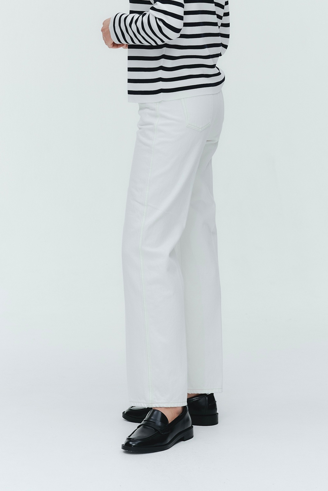 2月下旬発送予定 Audreyテーパードホワイトデニム【2026SP】 | 2026SP