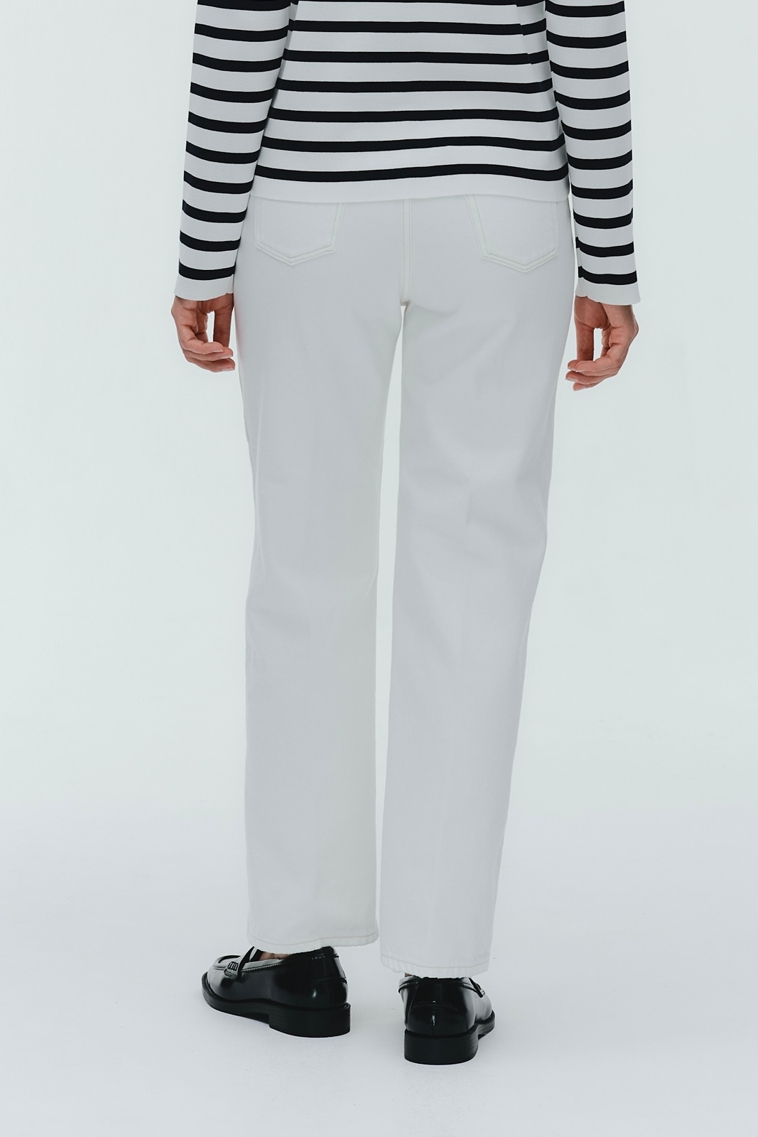 2月下旬発送予定 Audreyテーパードホワイトデニム【2026SP】 | 2026SP