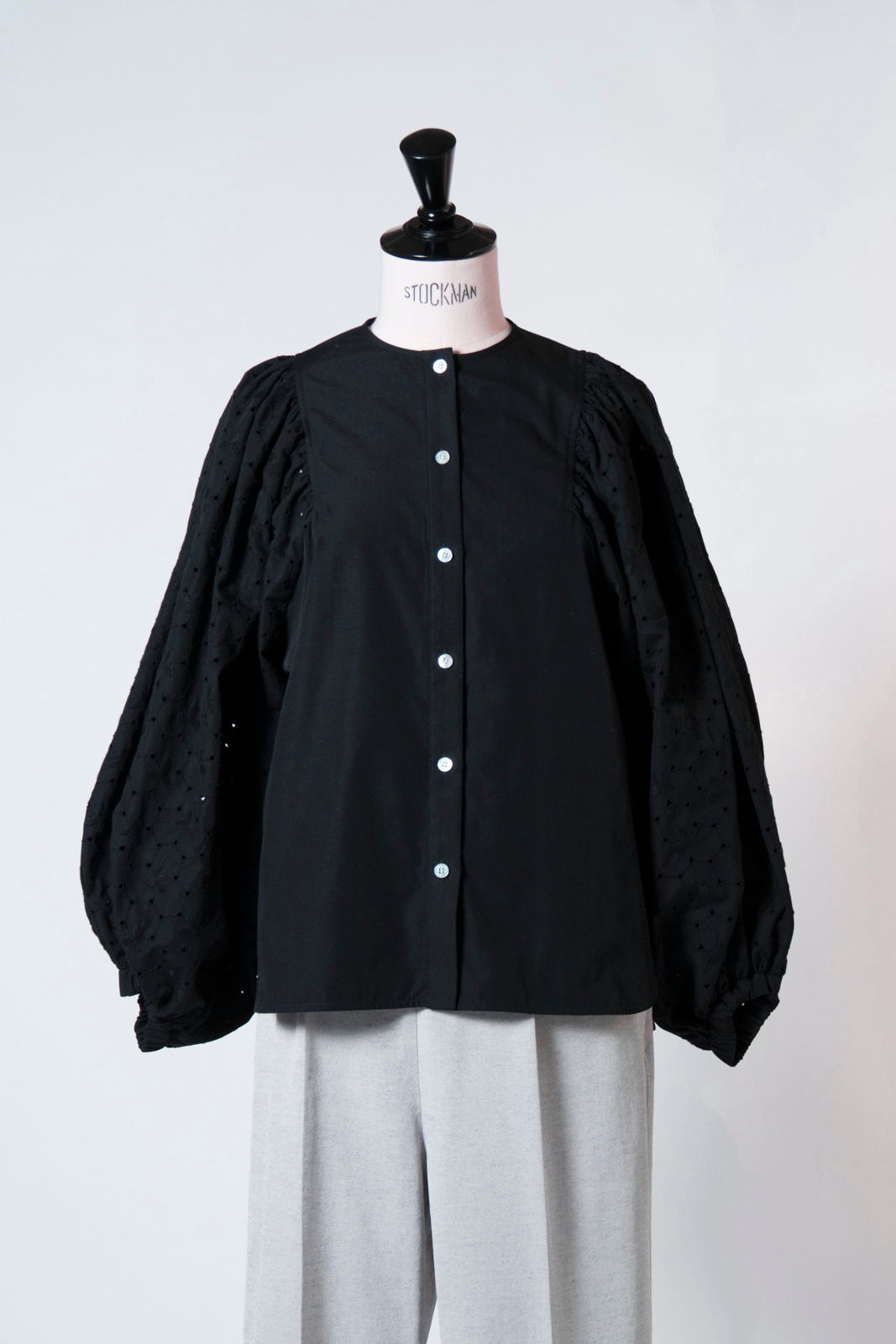 2月下旬発送予定 mitsubaパフブラウス【2026SP】 | 2026SP collection