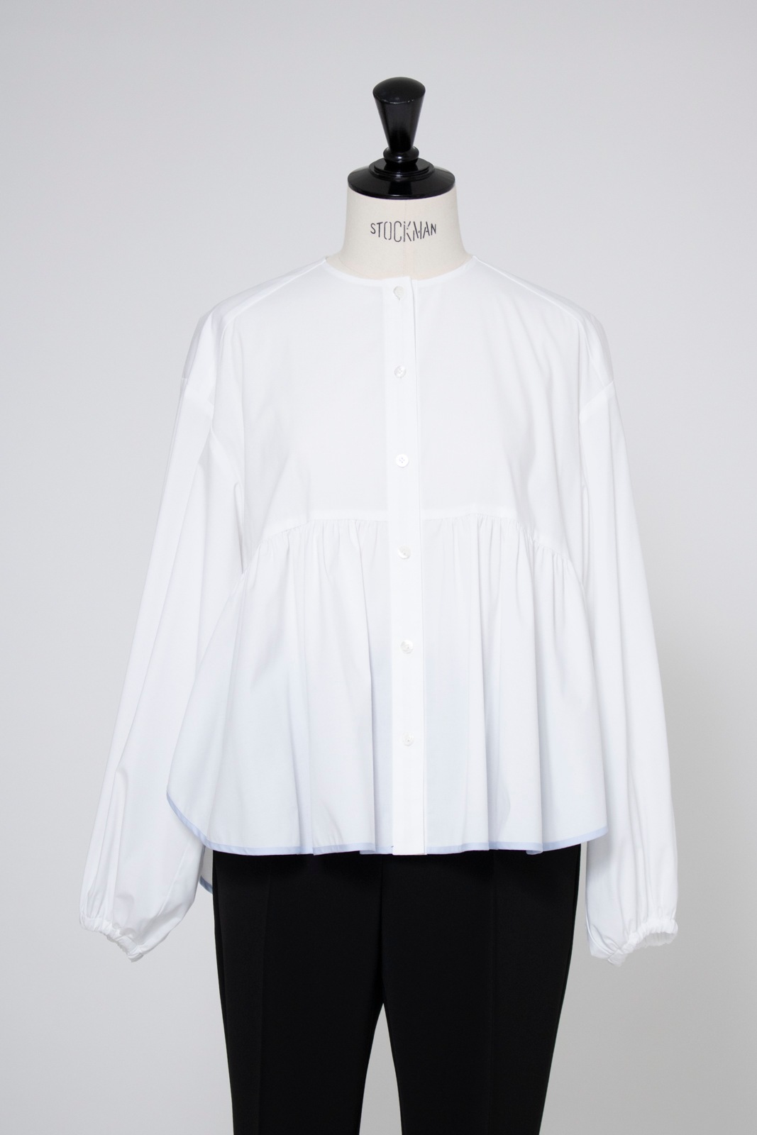 3月下旬発送予定 バイカラーギャザーブラウス【2026SP】 | 2026SP