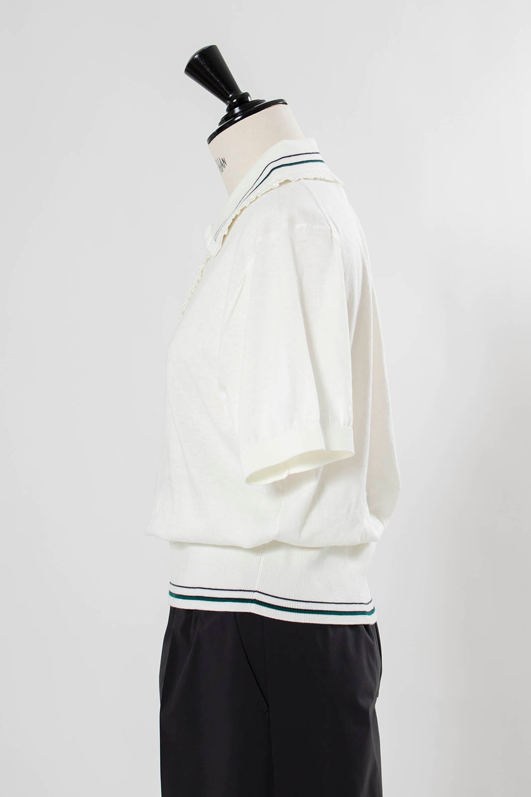 yori ミニフリルポロニット　ネイビー ミニフリルポロニット | all item| yori