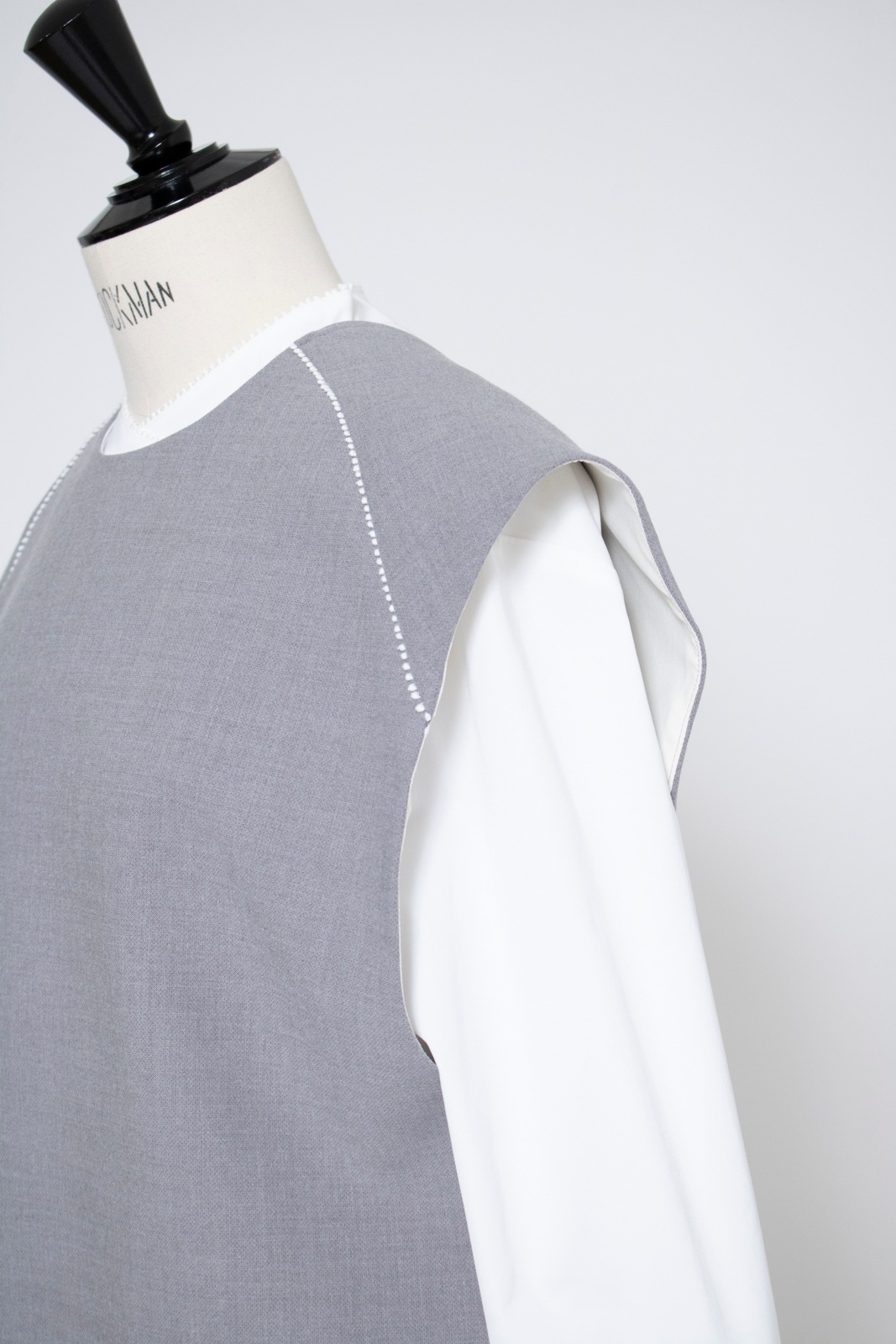 2月下旬発送予定 shirocon バックリボンオーバージレ【2026SP