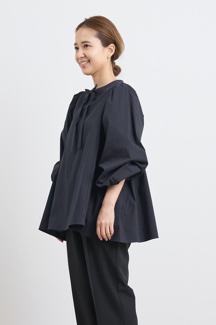 サイドギャザーブラウス【2022AW】 | 2022 AW Collection | yori サイドギャザーブラウス【2022AW】 | 2022 AW Collection | yori