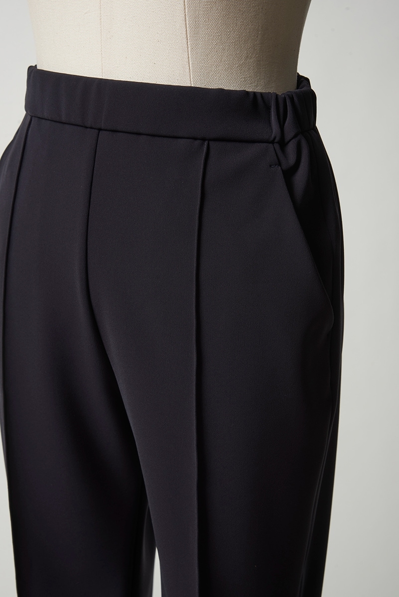 yori ヨリ　ピンタックストレッチパンツ　セレモニー　フォーマル　黒 ピンタックストレッチパンツ＋ | 2023 SP Collection | yori