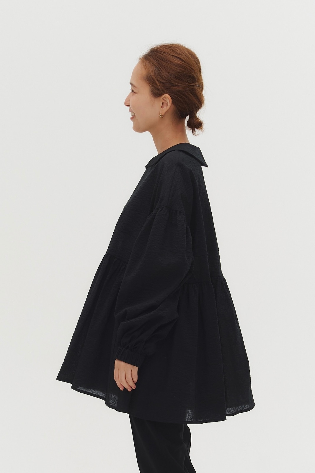 フラットカラーシアーブラウス　ヨリ　yori ブラック　黒　長袖ブラウス popupshop】フラットカラーシアーブラウス【会場お渡し】 | 3