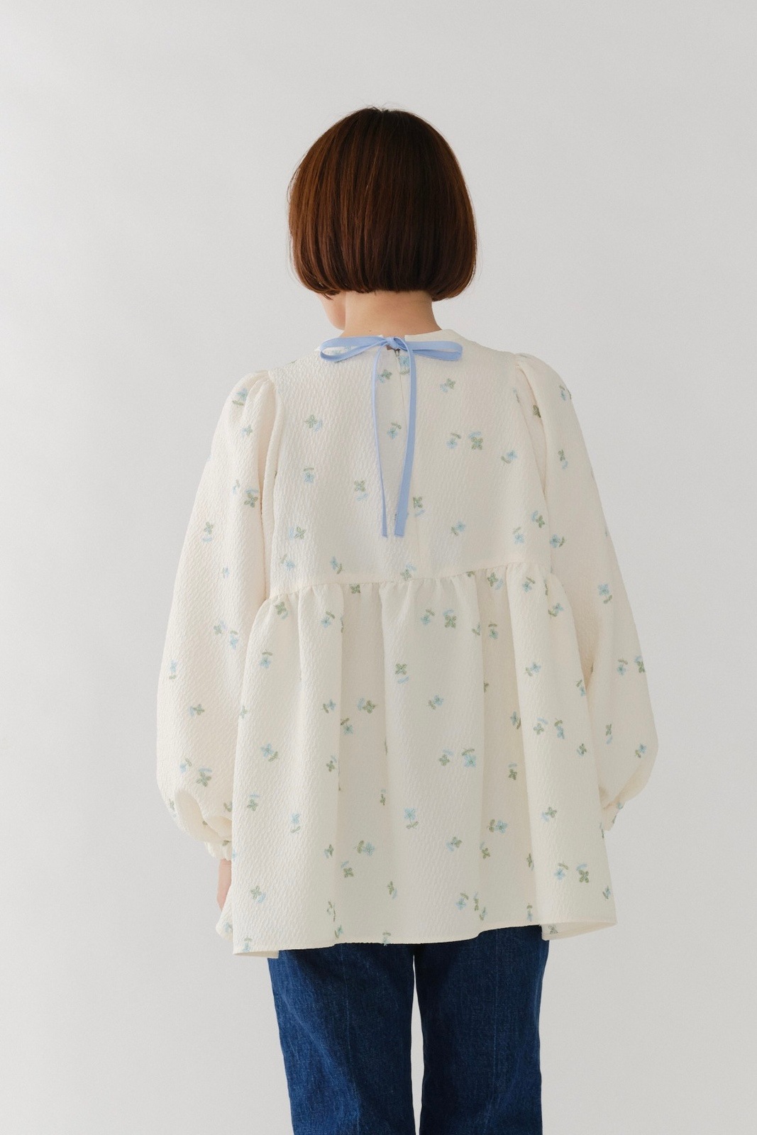 フクレ刺繍ギャザーブラウス【2025AW】