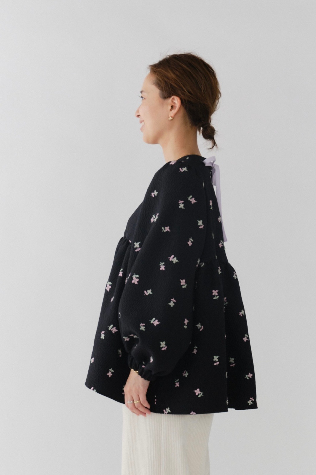 フクレ刺繍ギャザーブラウス【2025AW】