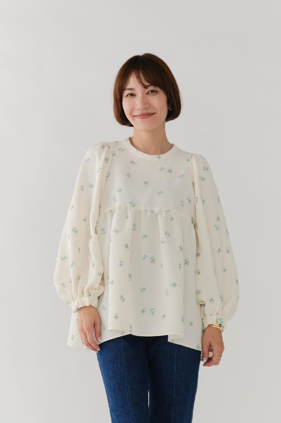 フクレ刺繍ギャザーブラウス【2025AW】