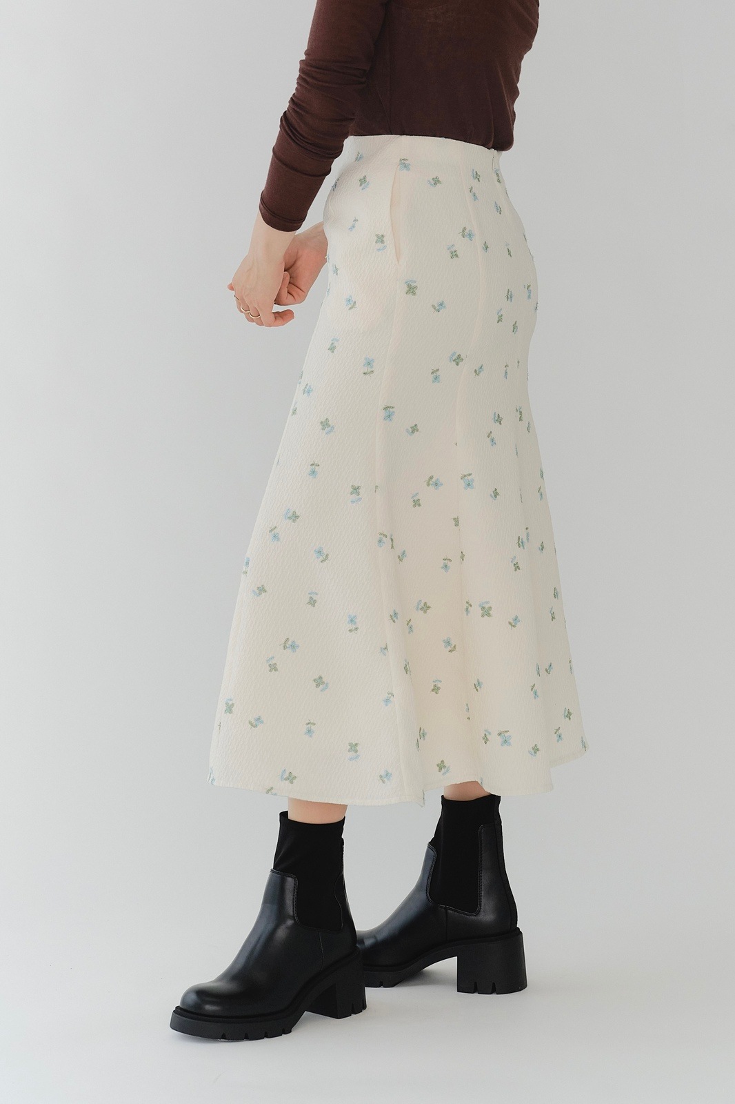 CITYSHOP ODAKHA 別注ジャガードフレアスカート チューブトップ ふくれジャカードフレアスカート（ミモレスカート） | THE SHOP