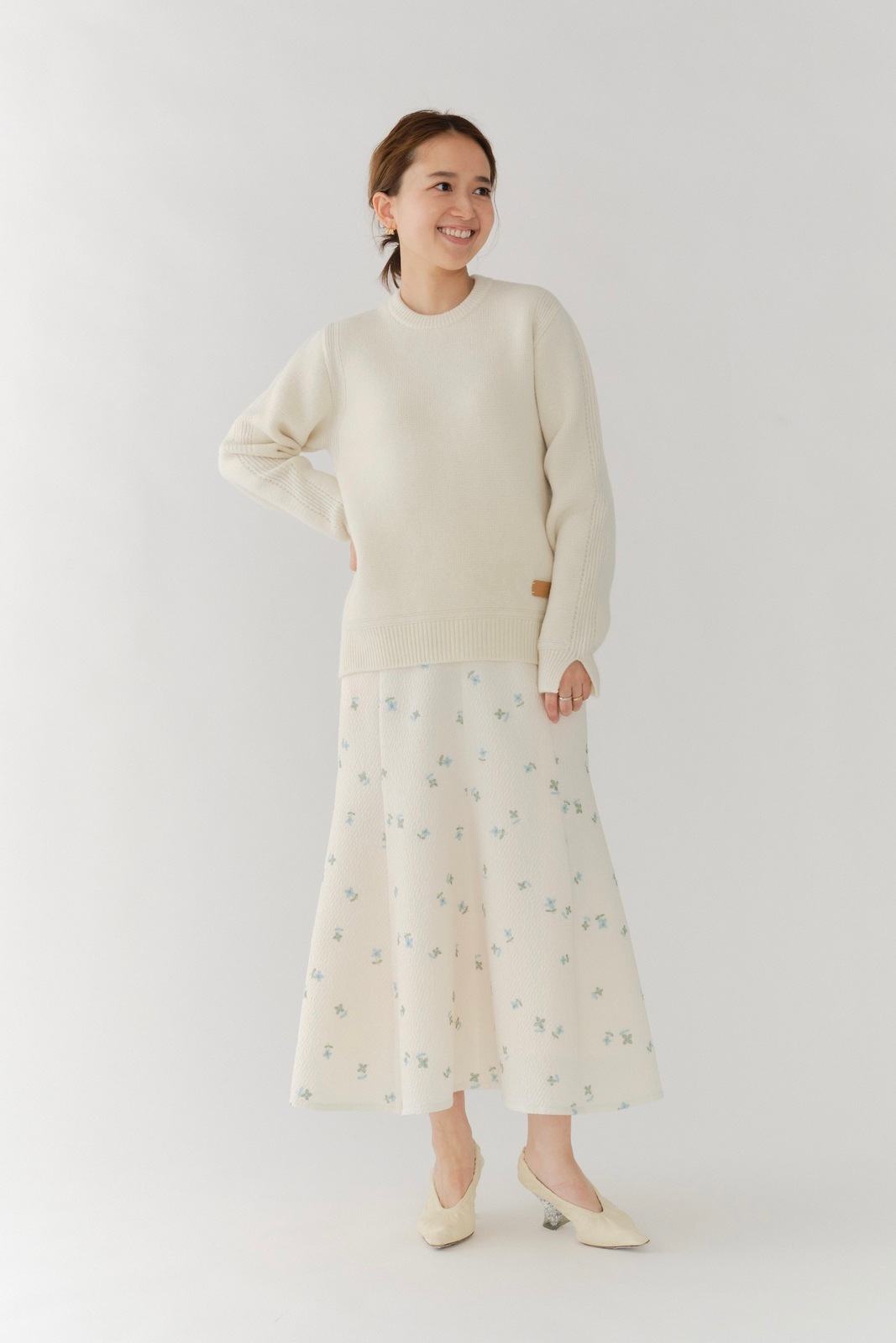 フクレ刺繍フレアスカート【2025AW】10/14pm21:00～発売 | 2025