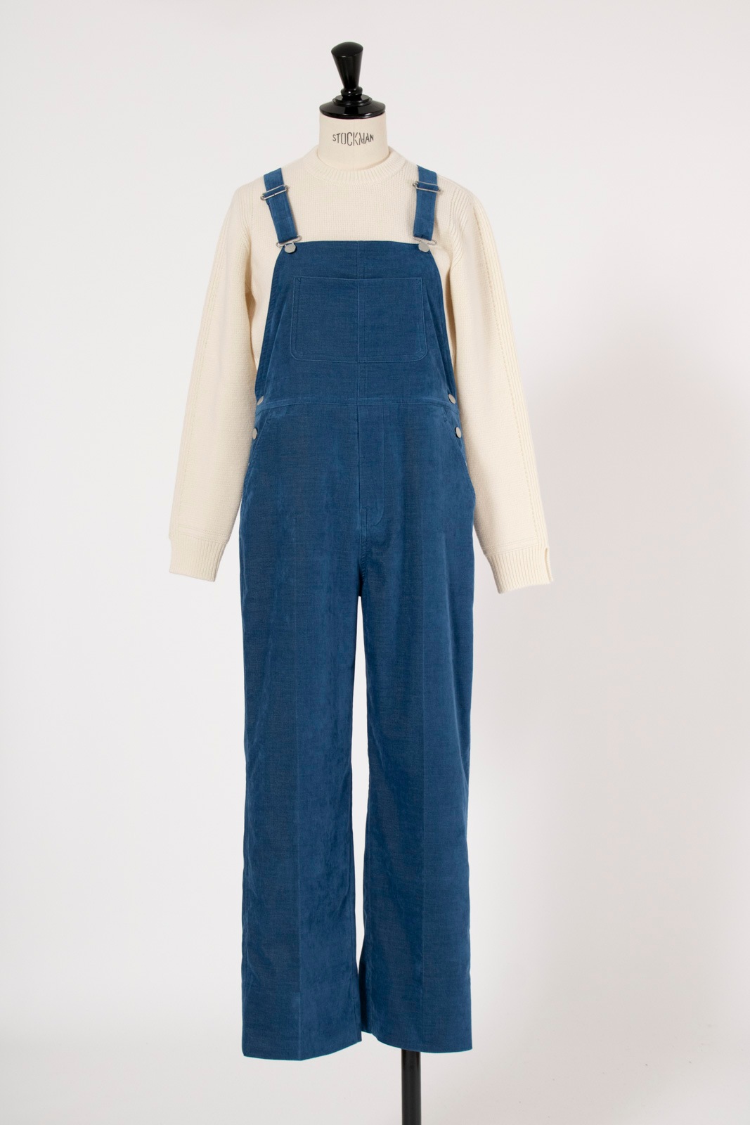 【新品　未使用】yori ベルベットサロペット【2025AW】　36 新品 未使用】yori ベルベットサロペット【2025AW】 36 - メルカリ