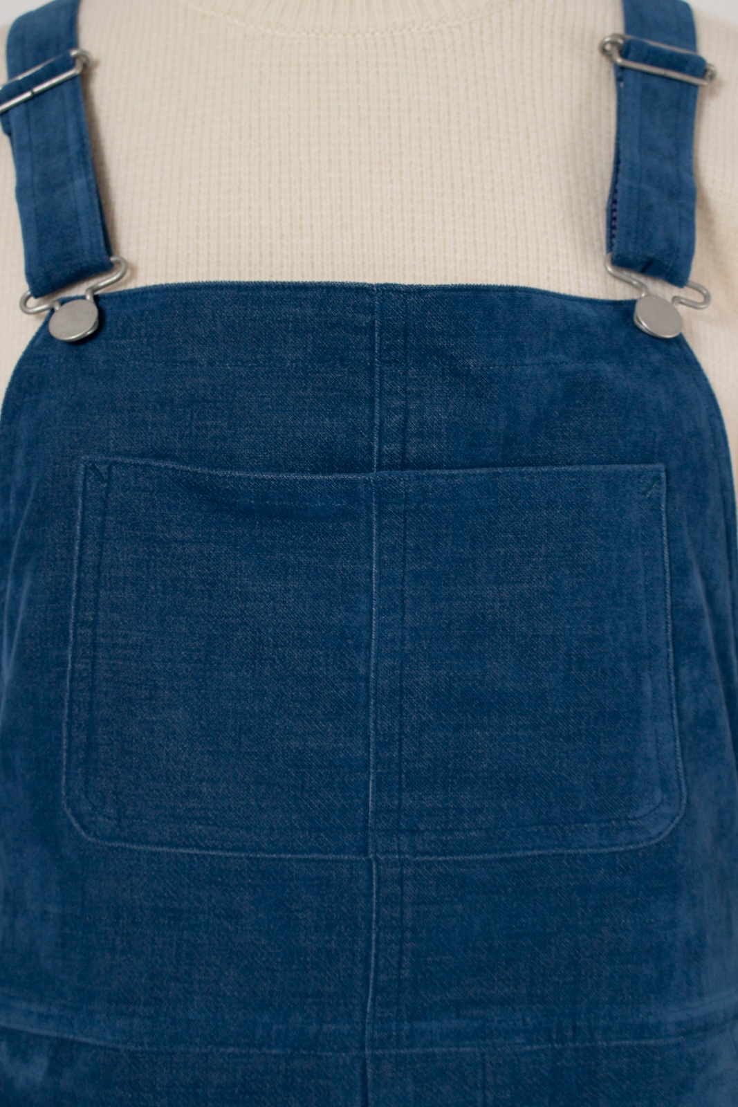 【新品　未使用】yori ベルベットサロペット【2025AW】　36 11月上旬発売予定 ベルベットサロペット【2025AW】 | dress| yori