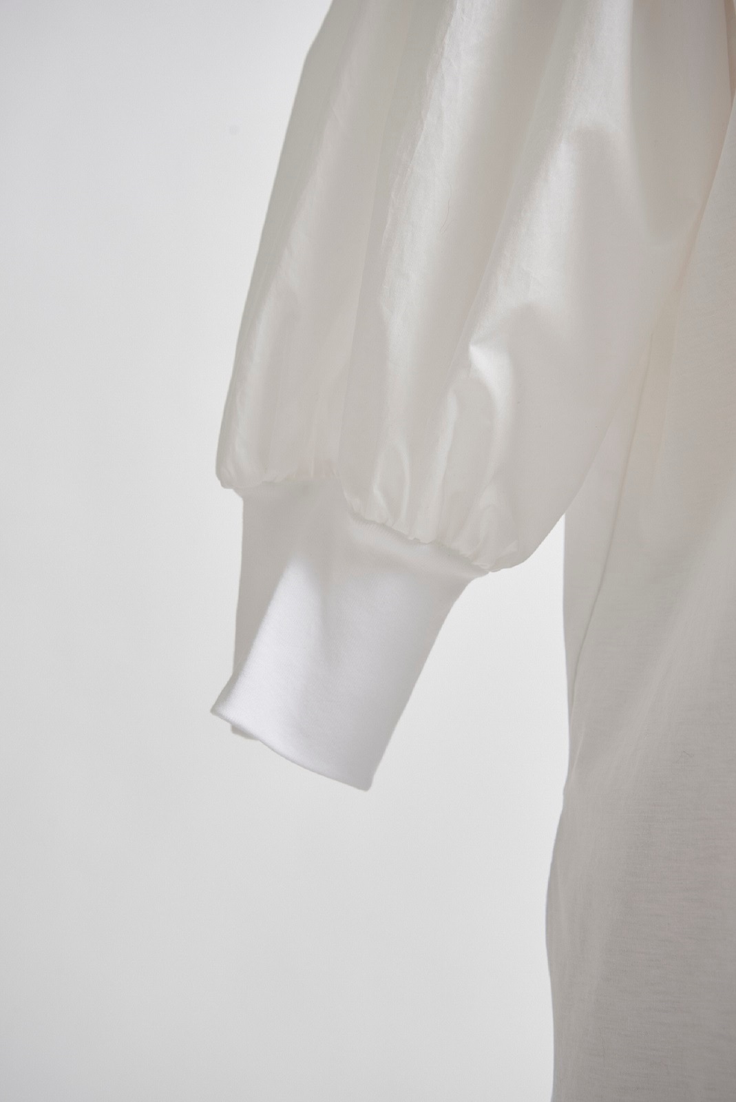 Ann様専用 yori バルーンハーフスリーブカットソー 100%本物 バルーンハーフスリーブカットソー【2022SM】ホワイト Tシャツ/カットソー(半袖/袖なし)