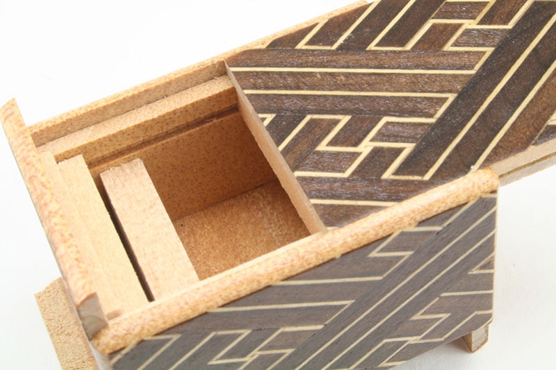 droguerie moche tapestry スペシャルボックスセット Japanese lacquer box-Makie Suzuri Bako Jakago Chidori Zu