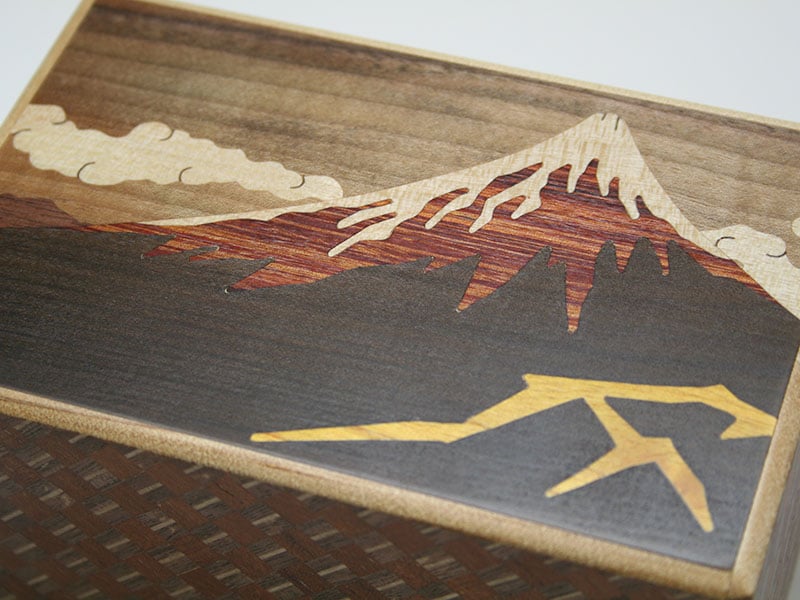 秘密箱10回仕掛け 雷富士と桜 | 秘密箱 | 寄木細工専門店 箱根丸山物産