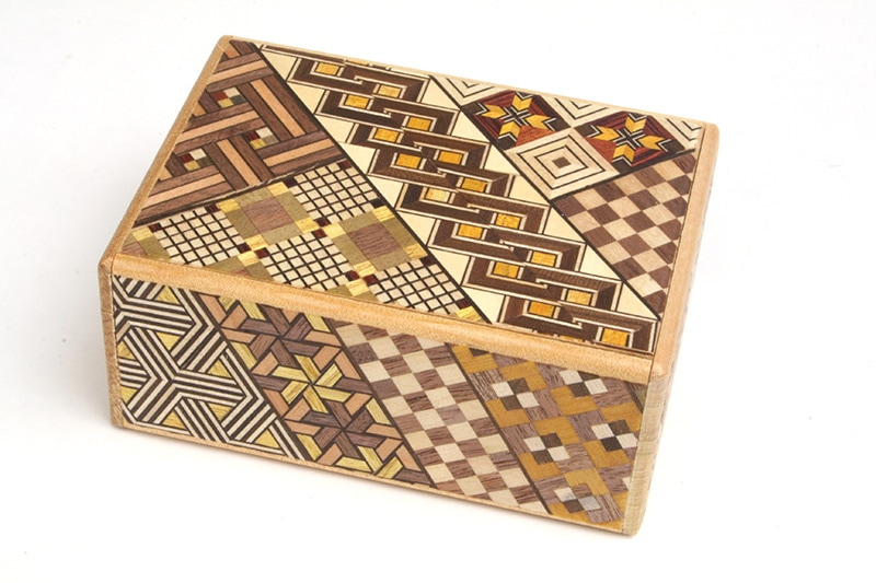 d*3様 箱根寄木細工 秘密箱54回仕掛け 秘密箱54回