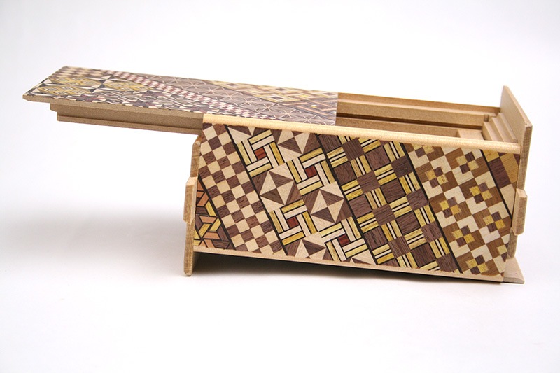 秘密箱21回仕掛け 5寸 小寄木 | 秘密箱 | 寄木細工専門店 箱根丸山物産
