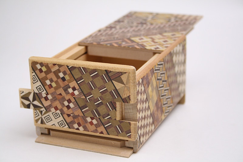 秘密箱21回仕掛け 5寸 小寄木 | 秘密箱 | 寄木細工専門店 箱根丸山物産