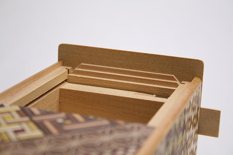 秘密箱21回仕掛け 5寸 小寄木 | 秘密箱 | 寄木細工専門店 箱根丸山物産